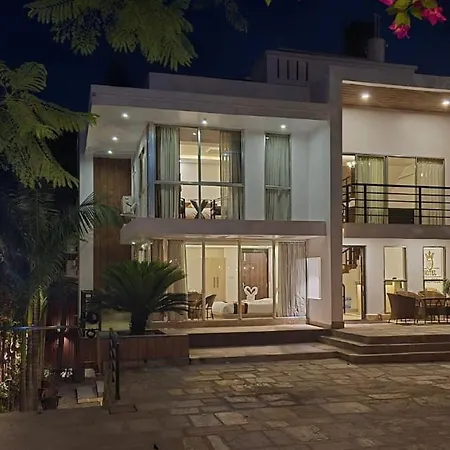 Hotel Royal Villa